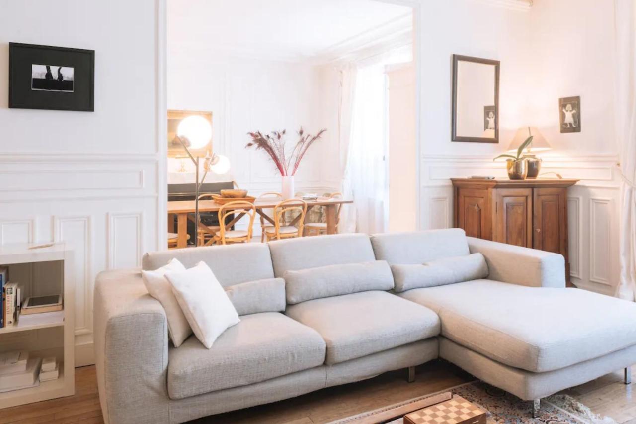 Apartment Luxurious 4 Bedroom Next To The Eiffel Tower
