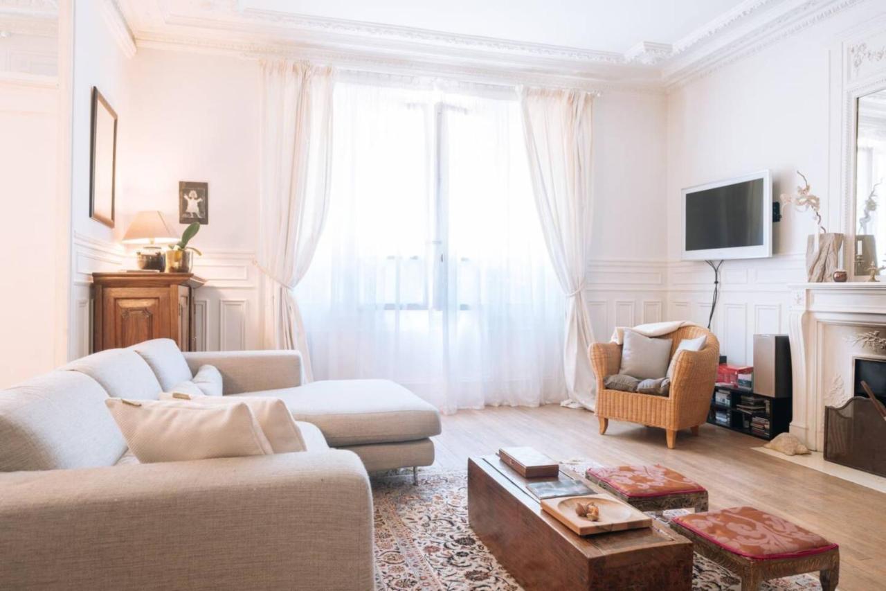 Apartment Luxurious 4 Bedroom Next To The Eiffel Tower *